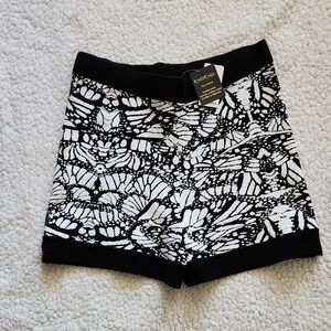 Bebe High Waist Black and White Butterfly Short Shorts with Graffiti Print Sz M
